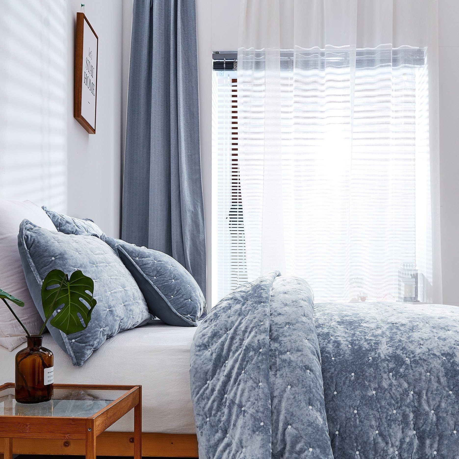 Tache Velvet Dreams Light Blue Plush Diamond Tufted Pillow Sham (JHW-853LB)