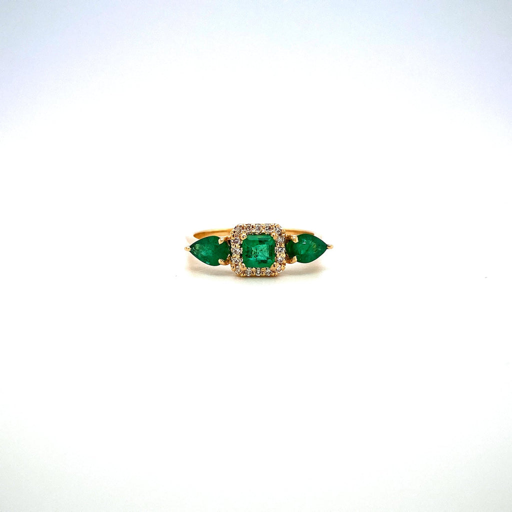 Emerald and Diamond Ring in 14K Yellow Gold - KGR 17128